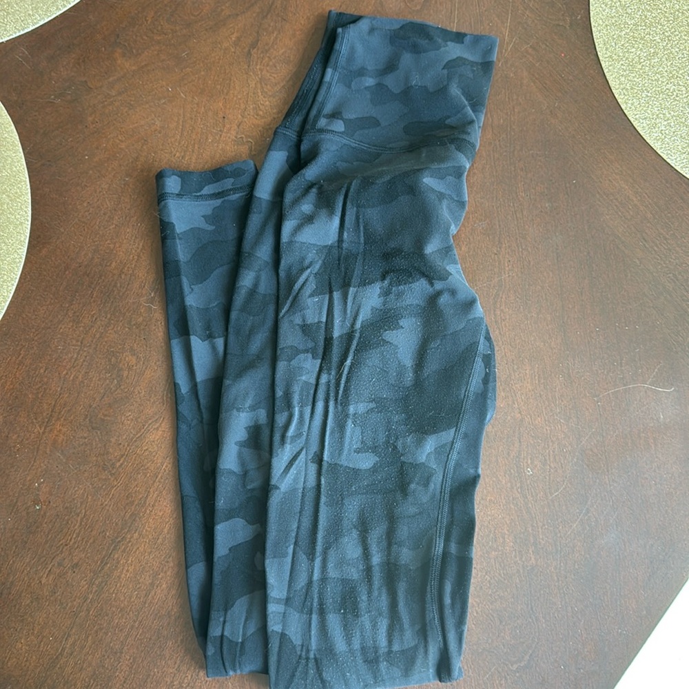 Camo leggings